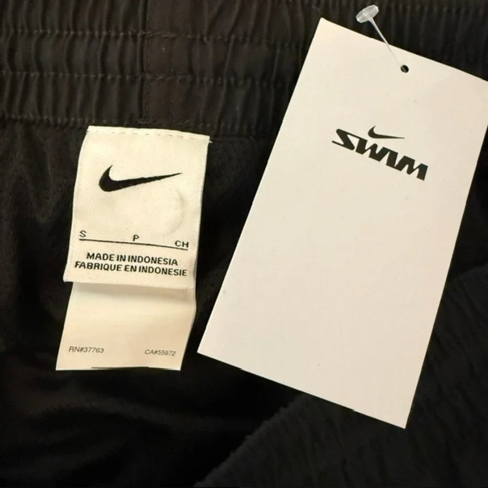 NWT Nike Swim‎ 5